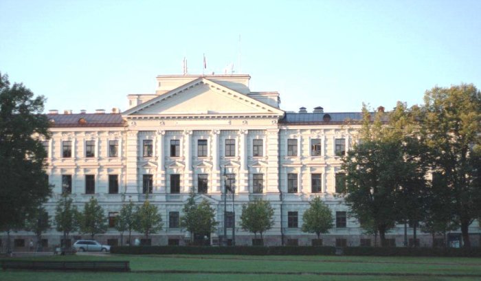 Iškelti ambicingi tikslai gerinti Vilniaus apygardos teismo veiklą